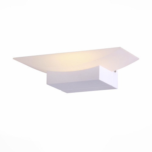 SL581.011.01 Светильник настенный ST-Luce Белый/Белый LED 1*6W 4000K
