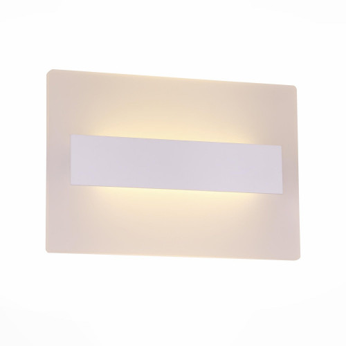SL585.111.01 Светильник настенный ST-Luce Белый/Белый LED 1*12W 4000K